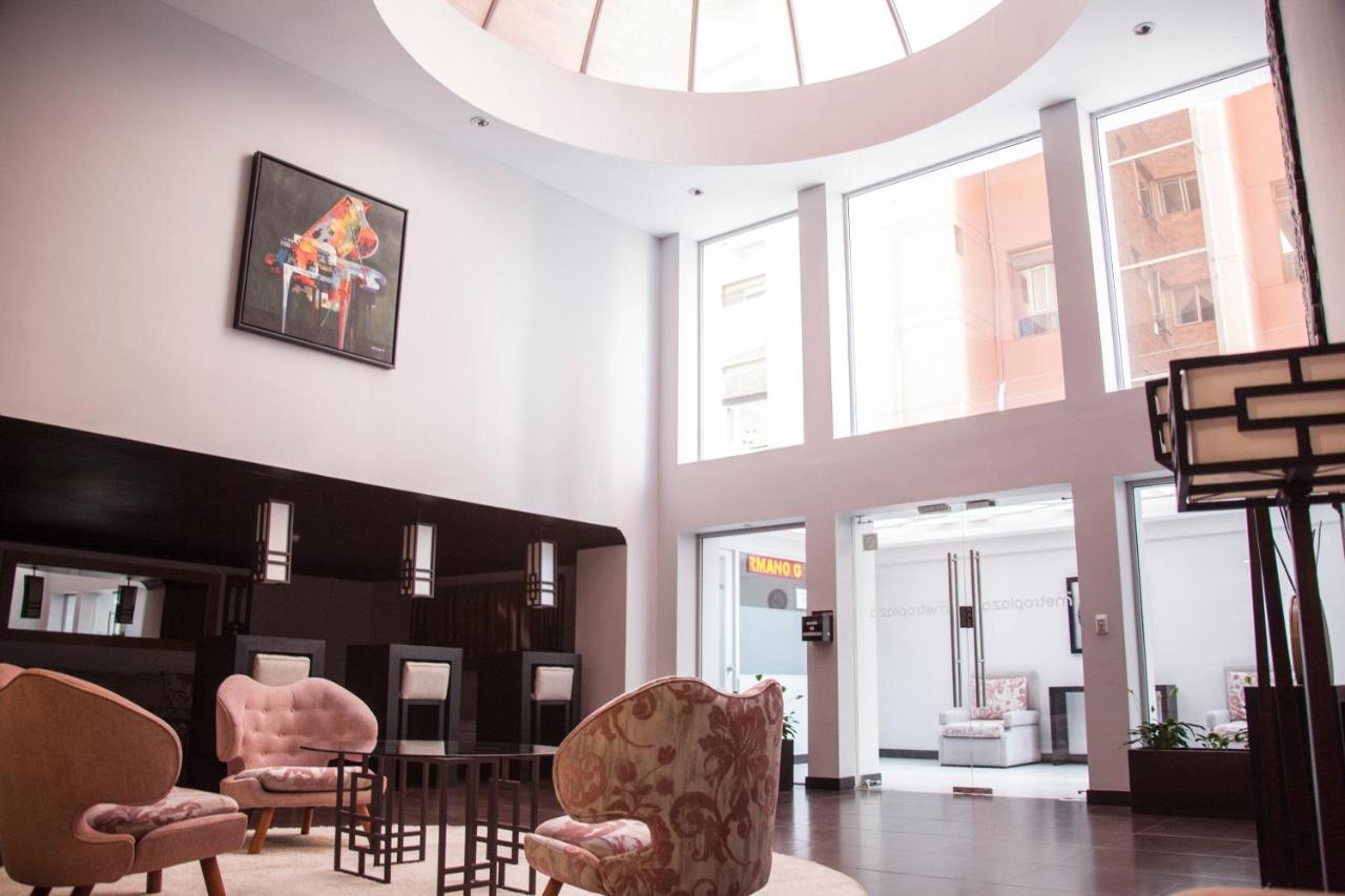 Deluxe Apartment Metroplaza Кіто Екстер'єр фото