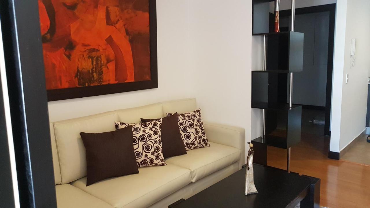 Deluxe Apartment Metroplaza Кіто Екстер'єр фото