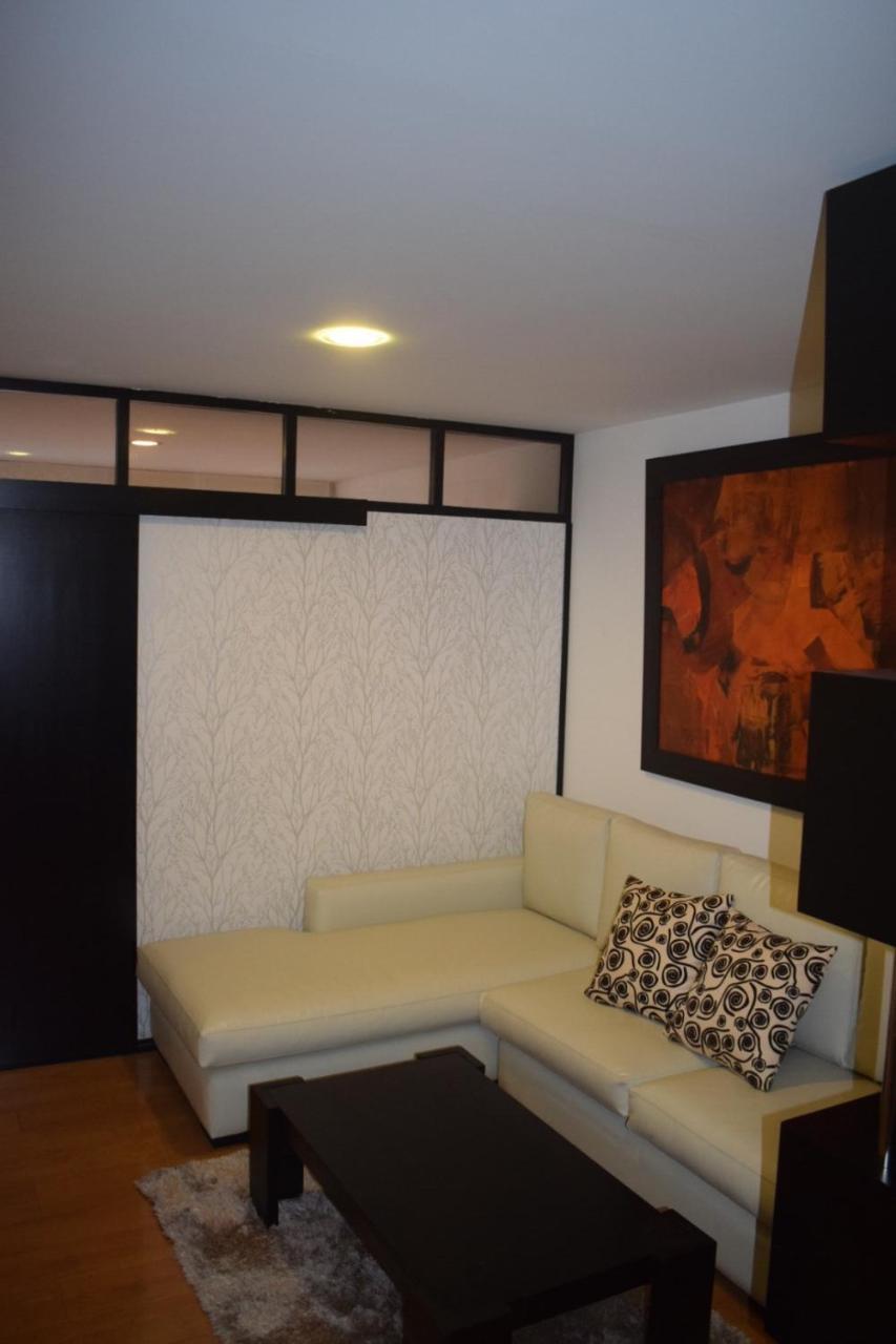 Deluxe Apartment Metroplaza Кіто Екстер'єр фото