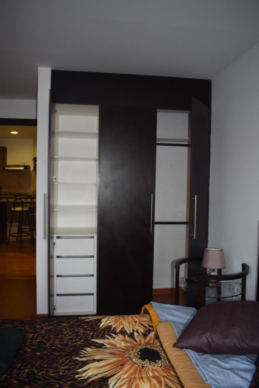 Deluxe Apartment Metroplaza Кіто Екстер'єр фото